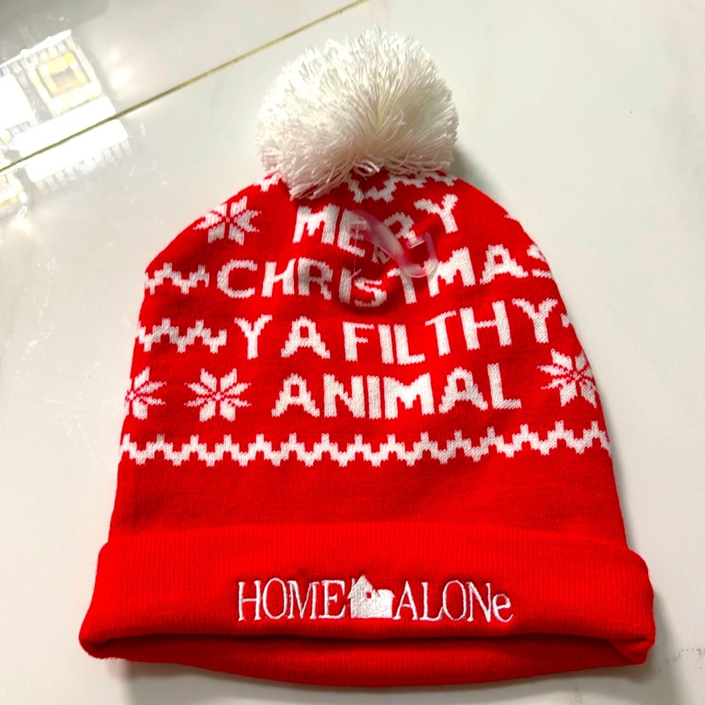 new/ home alone beanie